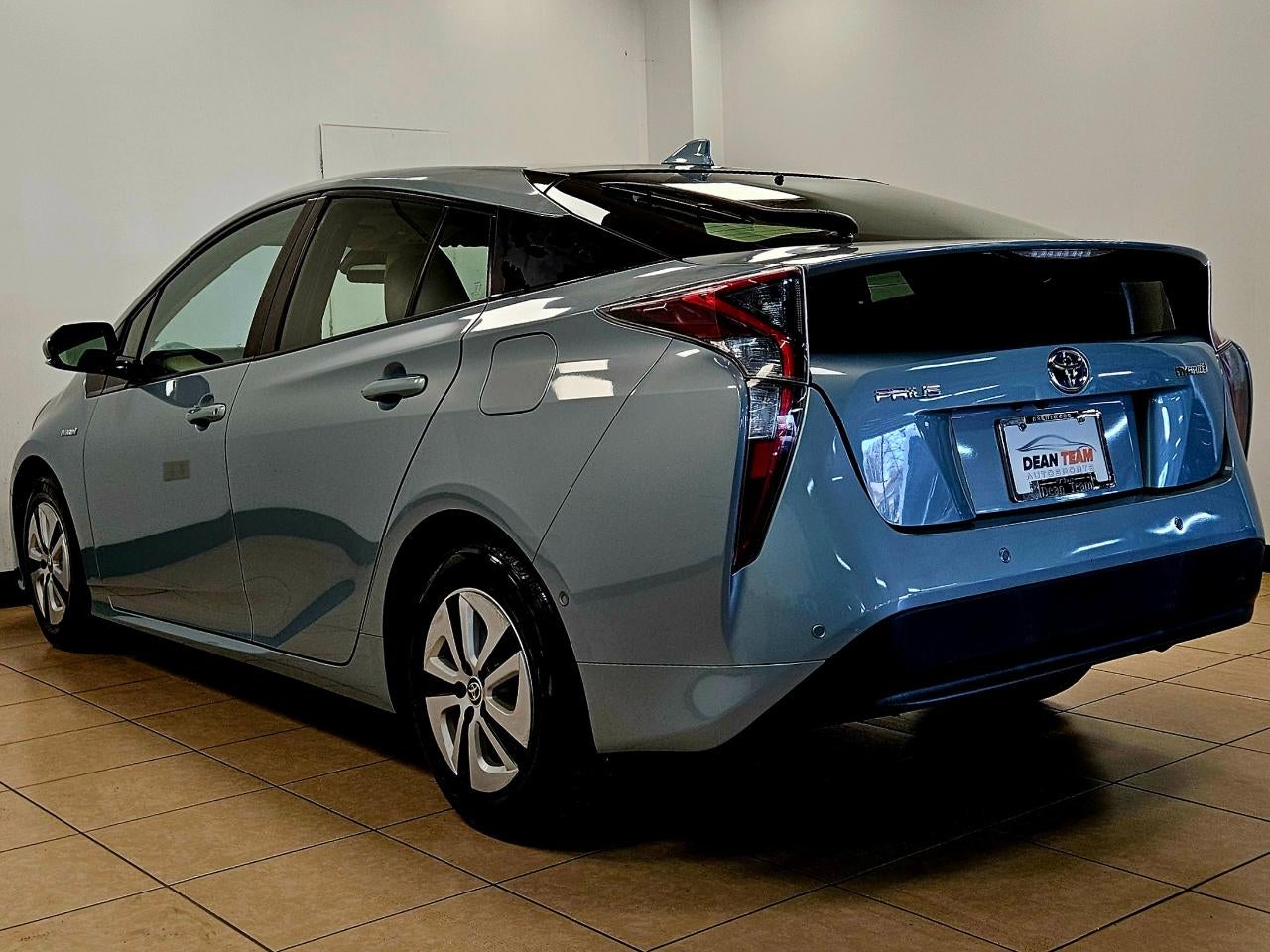 2017 Toyota Prius TWO