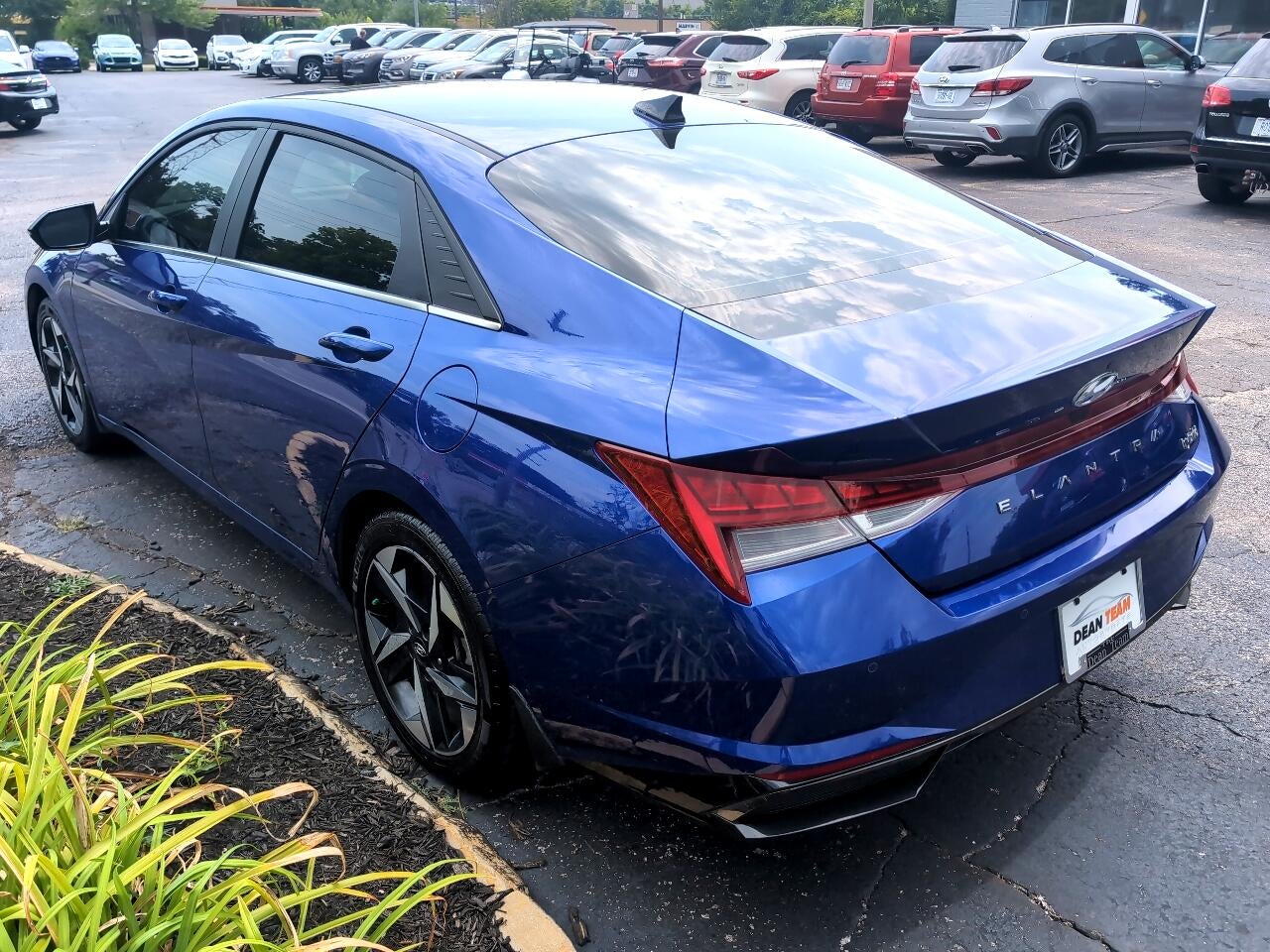 2023 Hyundai Elantra Hybrid LIMITED DCT