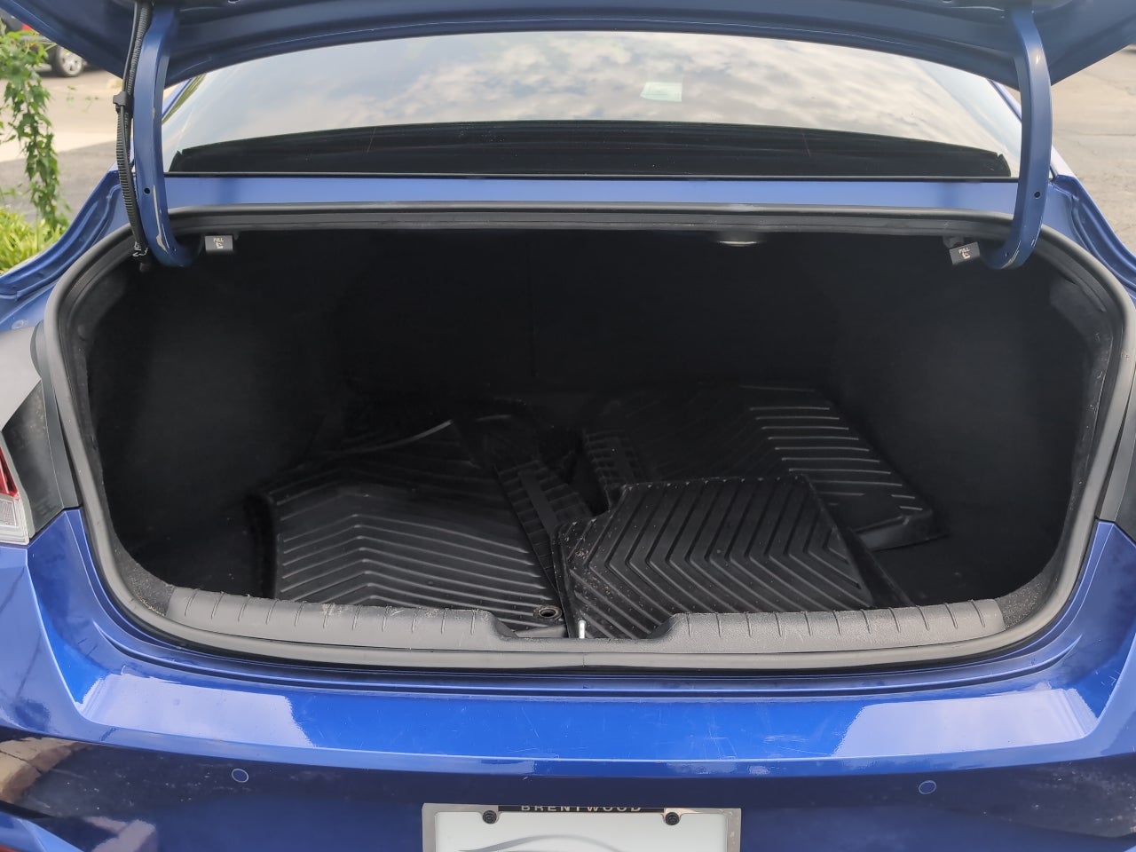 2023 Hyundai Elantra Hybrid LIMITED DCT