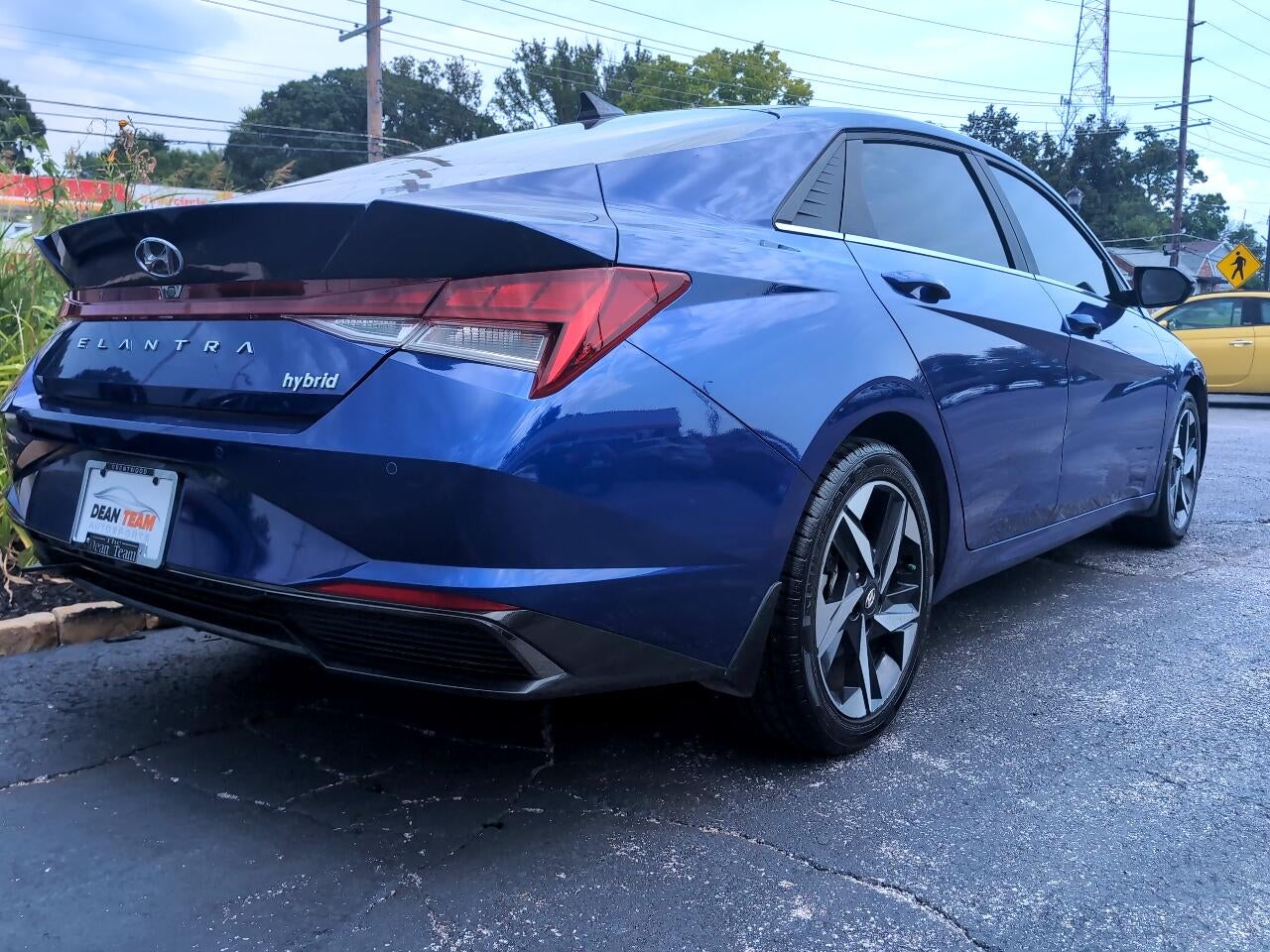 2023 Hyundai Elantra Hybrid LIMITED DCT